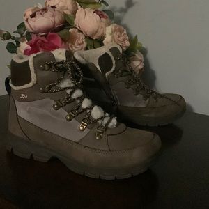 JBU by Jambu winter ankle boots . Water resistant. Alexa fashion boot
